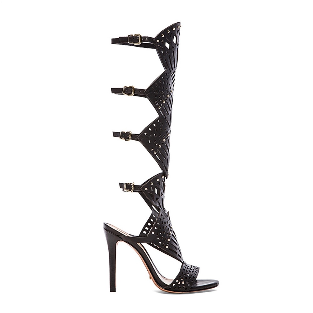 SCHUTZ Brasiliana Convertible Laser-Cut Sandal. - Picture 2 of 6